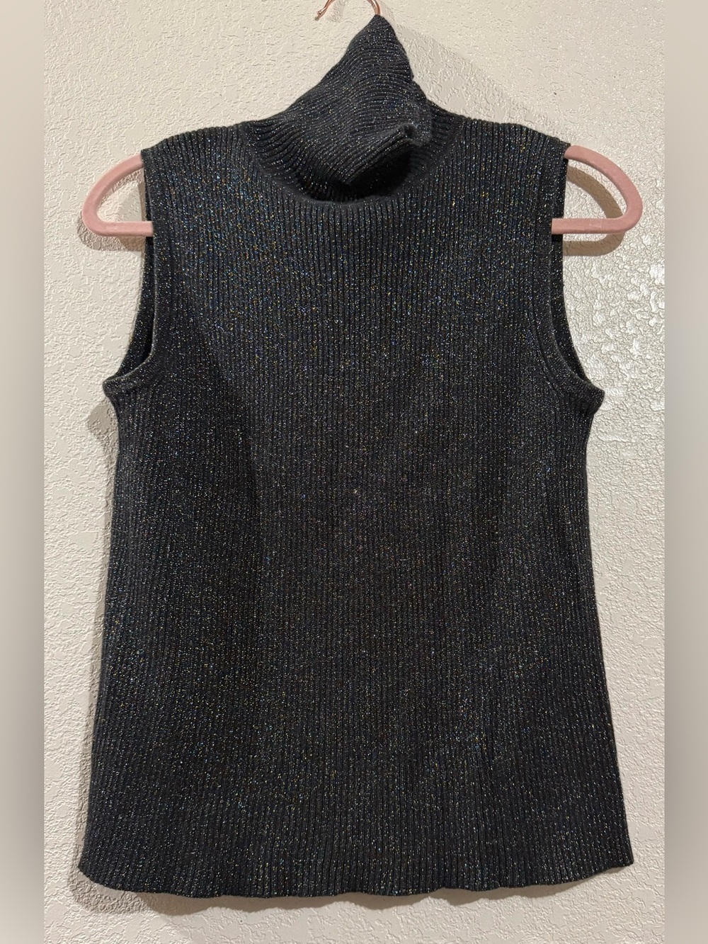 Sleeveless Sparkle Turtleneck Rib Knit Top - Black